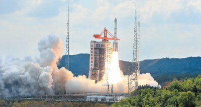 9月10日，在太原卫星发射中心，遥感四十号卫星发射升空并顺利进入预定轨道。新华社发