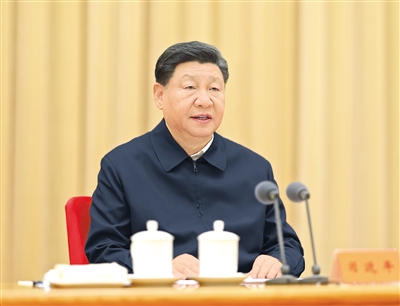 12月27日至28日，中央外事工作会议在北京举行。中共中央总书记、国家主席、中央军委主席习近平出席会议并发表重要讲话。  新华社记者 鞠 鹏摄