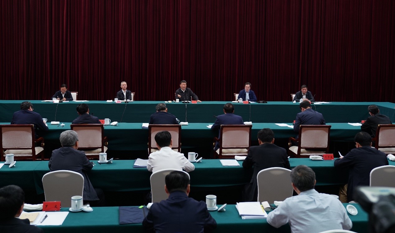 2019年5月20日至22日，中共中央总书记、国家主席、中央军委主席习近平在江西考察，主持召开推动中部地区崛起工作座谈会并发表重要讲话。新华社记者 谢环驰 摄 