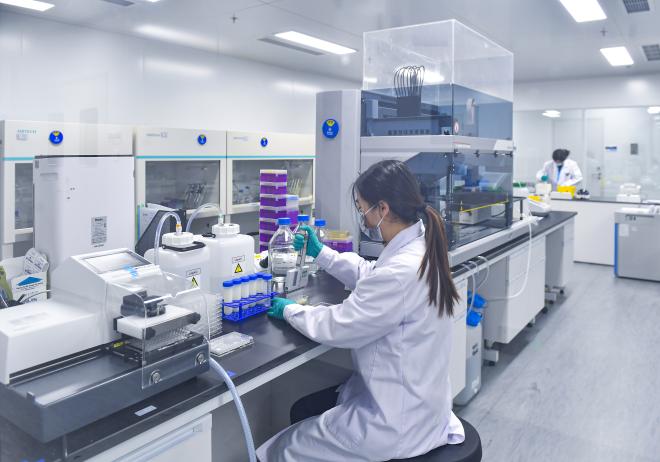 融捷集团为科研人才创造一流的研究平台和工作环境。融捷集团供图