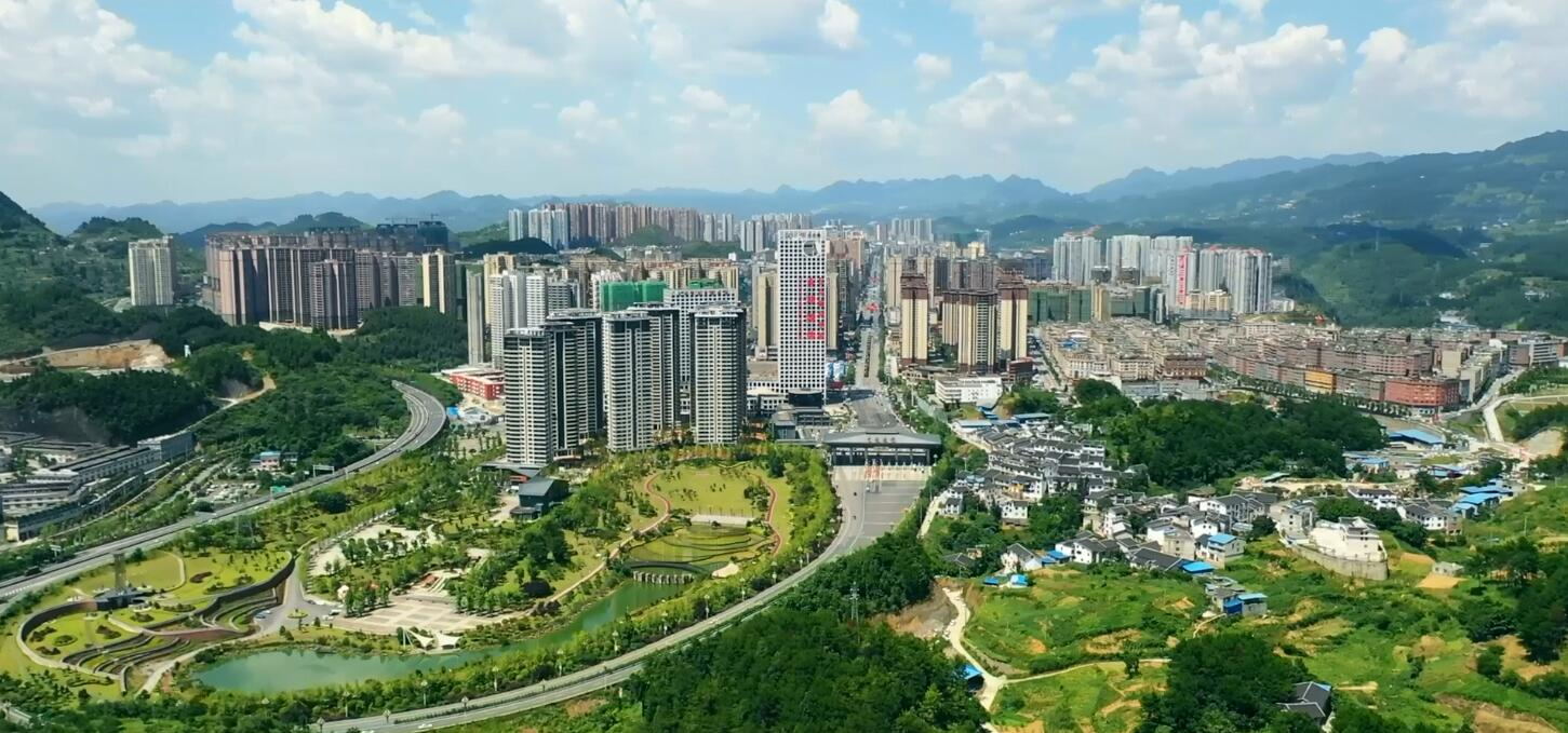 人民网+