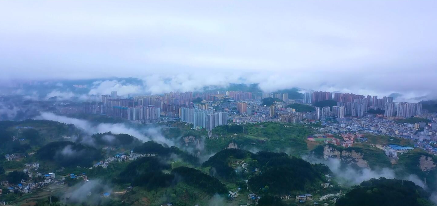 人民网+